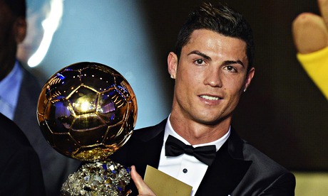 Cristiano-Ronaldo-Winner-of-2013-FIFA-Ballon-dOr.jpg