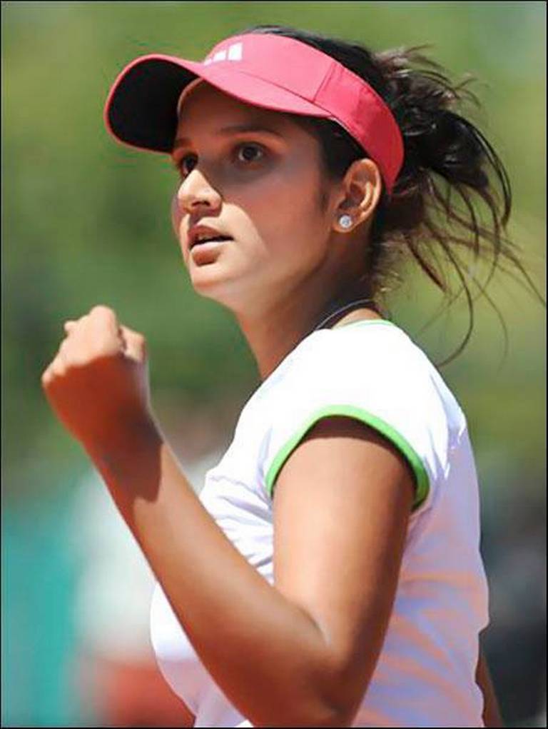 Top 10 Hottest Indian Sports Women