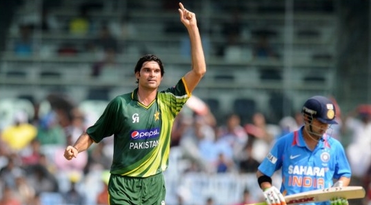 Top 10 Current Fastest Bowlers in the World of Cricket