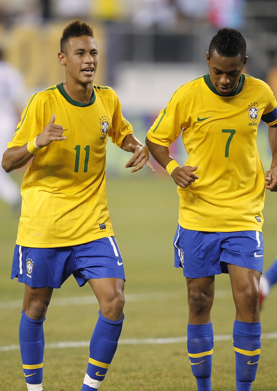 Top 10 Neymar Hairstyle - Sporteology  Sporteology