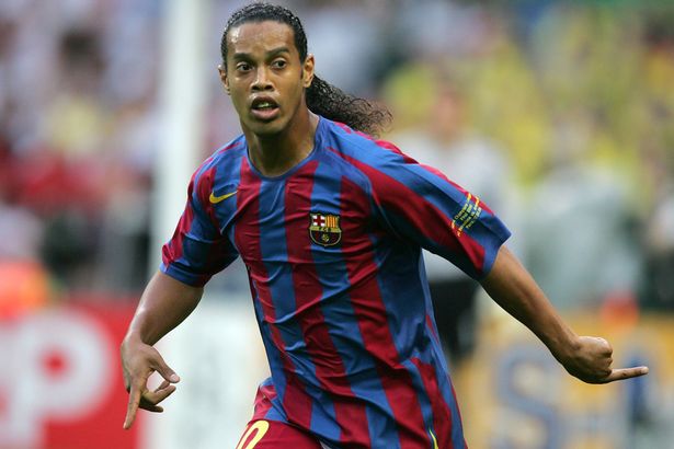 Ronaldinho Is one of the Best football players 2017
