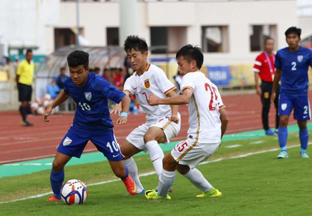 Indian Player dribbling through the defence in a U17 Match